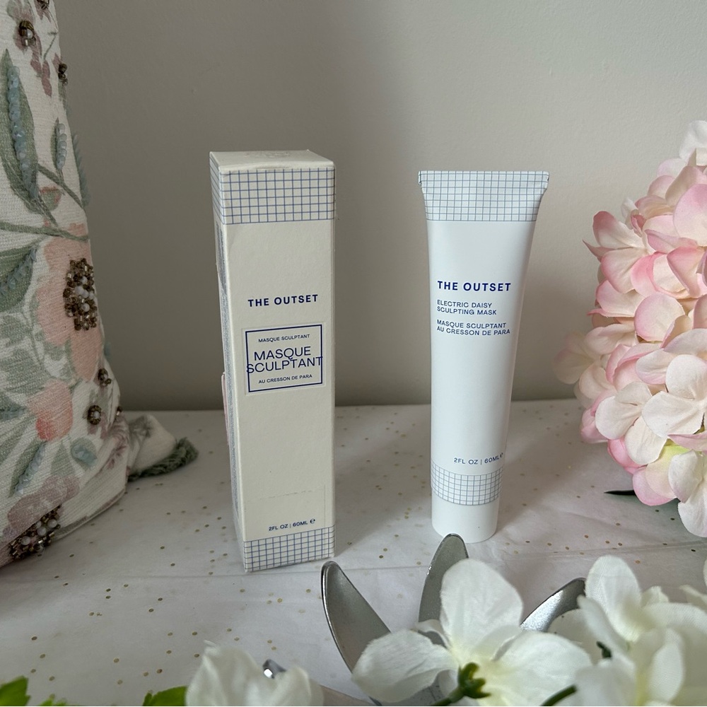 The Outset Cool Cream Smoothing Sculpting Mask